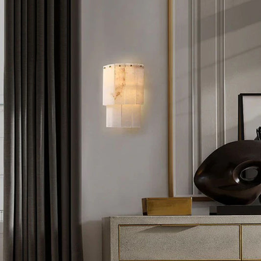 Alabaster Wall lamp in brass for Living room