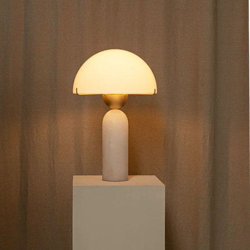 Alabaster Peono Table Lamp